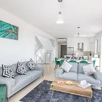 Schoene- Topmoderne Ferienvilla Auf Zypern By Interhome Tatil Evi *
