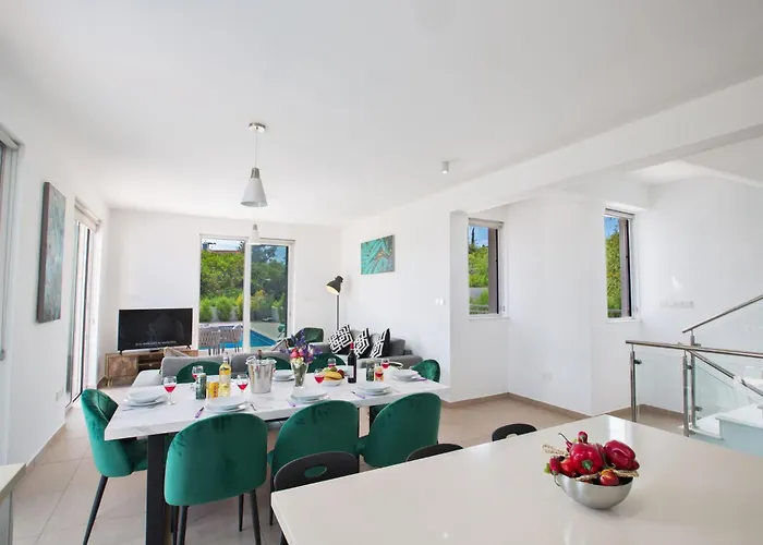 Schoene- Topmoderne Ferienvilla Auf Zypern By Interhome Casa de Férias Protaras