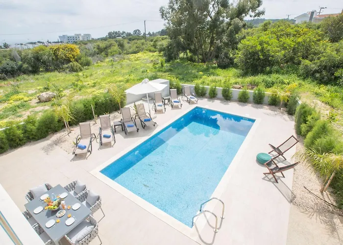 Holiday home Schoene- Topmoderne Ferienvilla Auf Zypern By Interhome