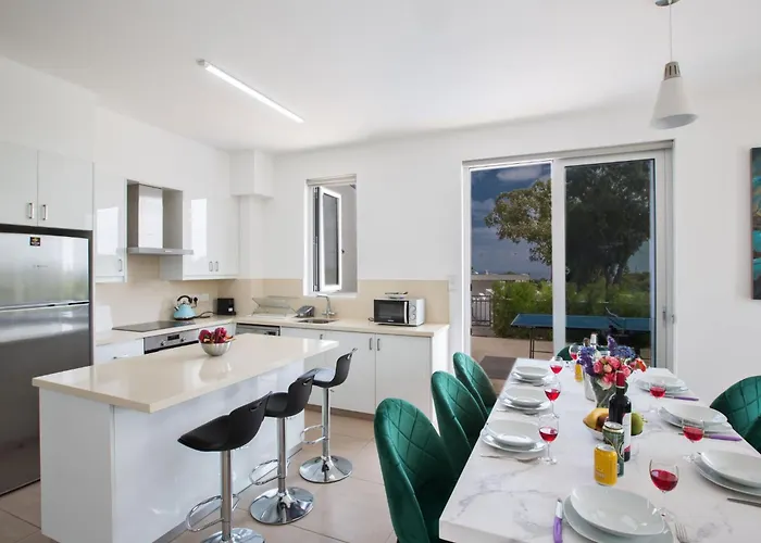 Schoene- Topmoderne Ferienvilla Auf Zypern By Interhome Holiday home *